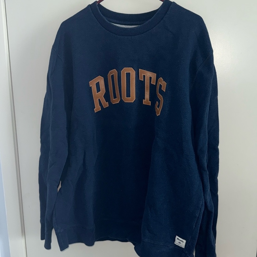 Roots Crewneck - Picture 1 of 1